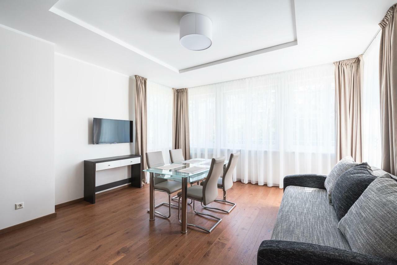 Black Pearl Apartments Юрмала Екстер'єр фото